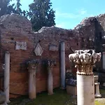 Comfortable With Unique Views * Corinto