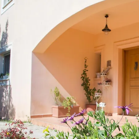 Comfortable With Unique Views Corinto