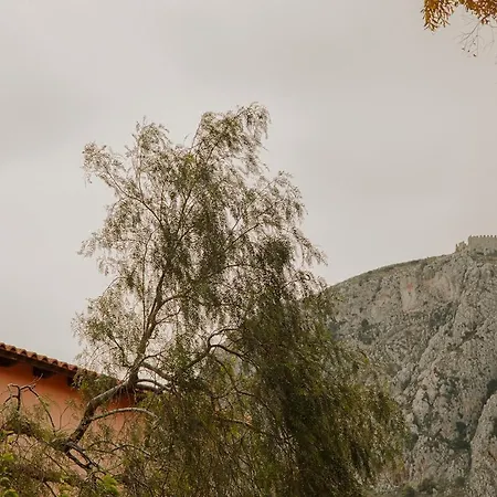 Σπίτι διακοπών Comfortable With Unique Views Corinth