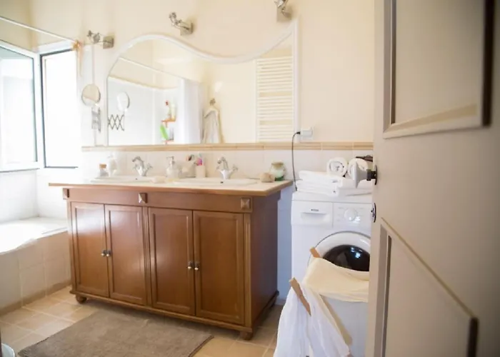 Dom wakacyjny Comfortable With Unique Views