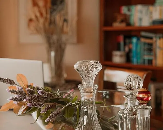 Comfortable With Unique Views *