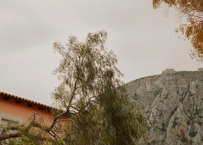 Prázdninový dům Comfortable With Unique Views Corinth